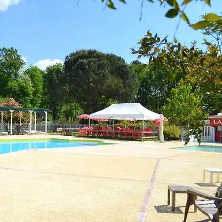 With 2 Bedrooms In Paul Les Dax With Shared Pool Furnished Garden And Wifi *