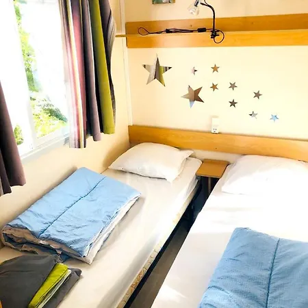 With 2 Bedrooms In Paul Les Dax With Shared Pool Furnished Garden And Wifi