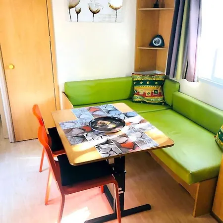 With 2 Bedrooms In Paul Les Dax With Shared Pool Furnished Garden And Wifi Сasa de vacaciones